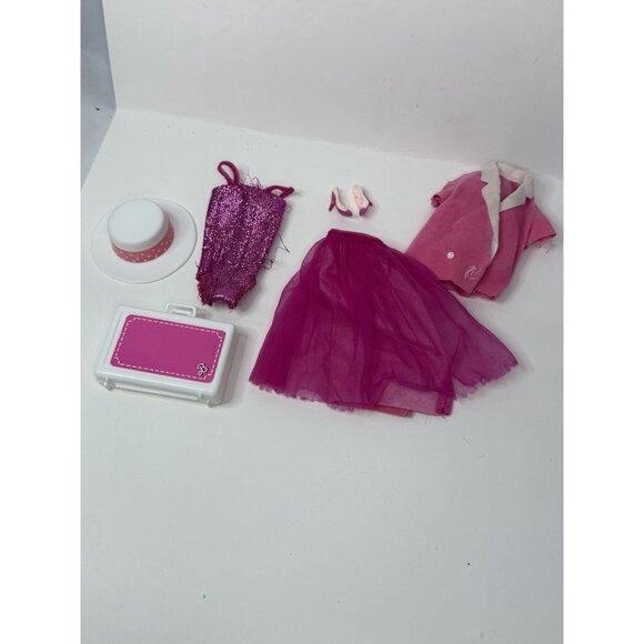 7 PC Vintage 1985 Day to Night Barbie Doll Outfit #7929 w/ Hat Shoes Briefcase + - Picture 2 of 10